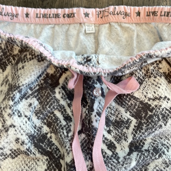 🌸PJ Savage Pajama Bottoms🌸 - Picture 2 of 4